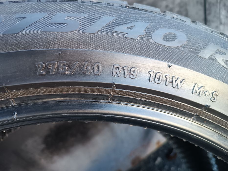 275/40/19 Pirelli