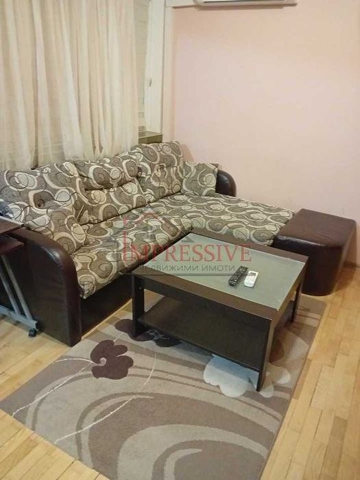 Дава се под наем Тристаен апартамент в Варна, Левски - 90 кв.м за 510 € - Снимка #2