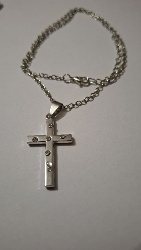 Cruciulite de vânzare