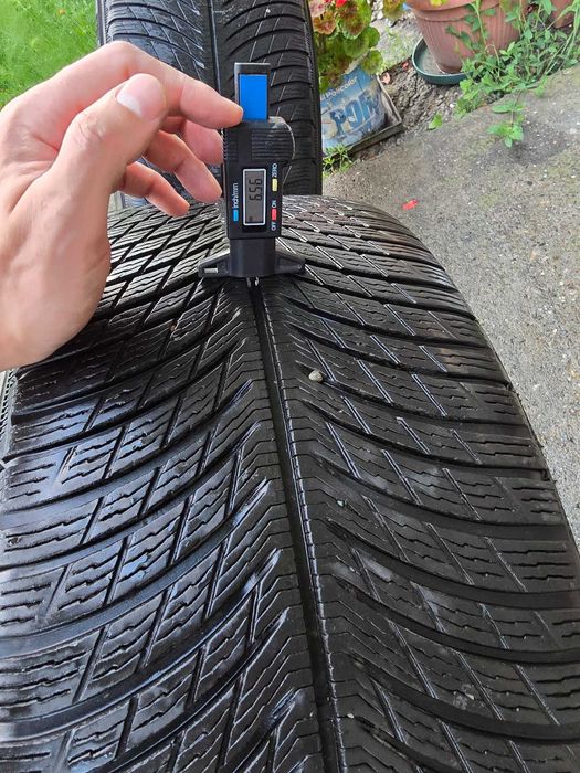 Anvelope / Cauciucuri Michelin Pilot Alpin 5 Suv MO1 275/50R20 IARNA