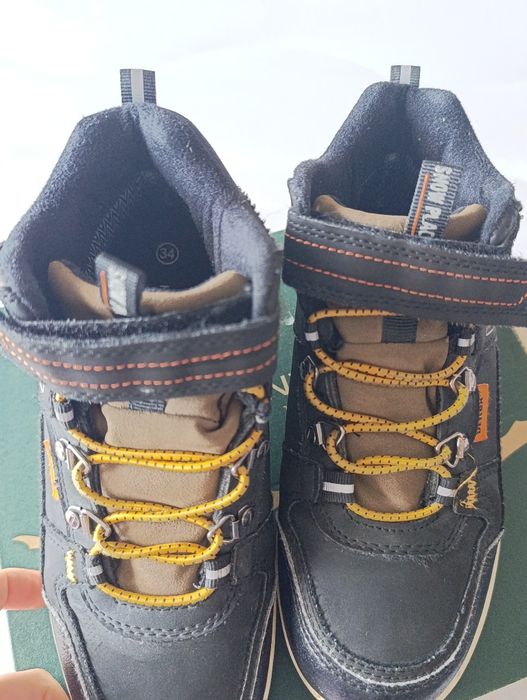 Ghete baieti Highland Creek