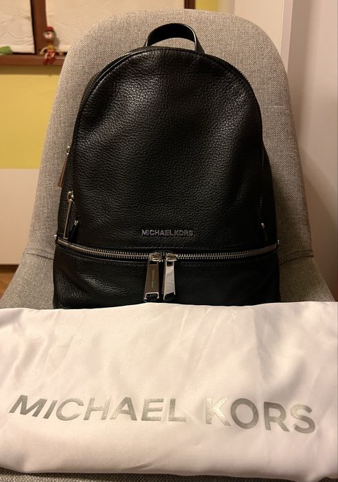 Раница Mihael Kors Rhea черна естествена кожа