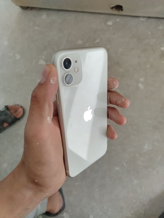 Iphone 11 holati idyal 128talik ochilmagan yomky 70