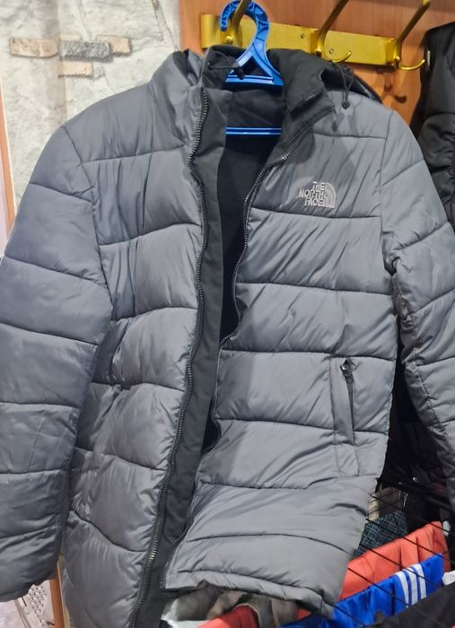 Срочно  продам зимний пуховик
