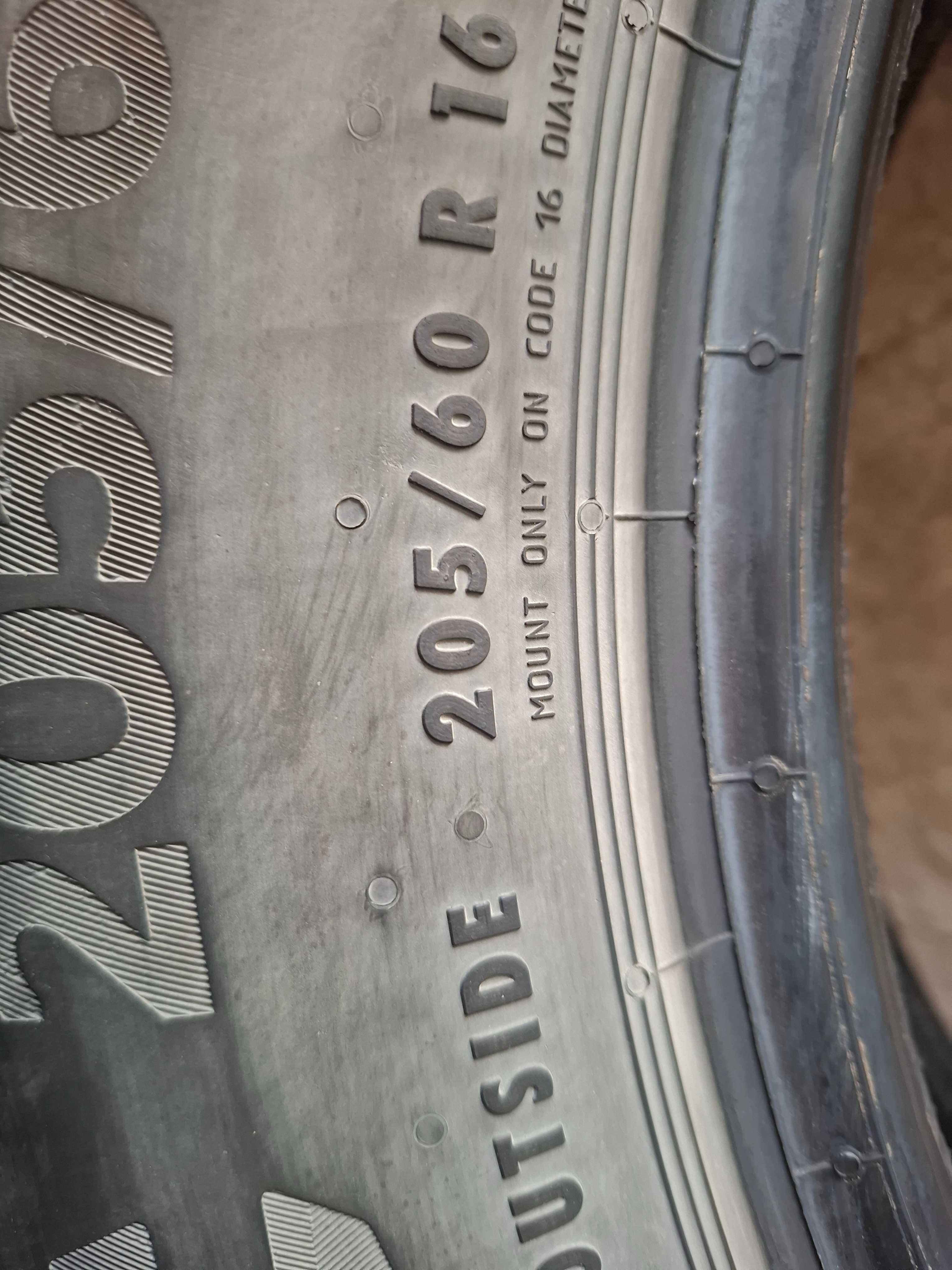2 Летни гуми Континентал 205/60/16 ДОТ23