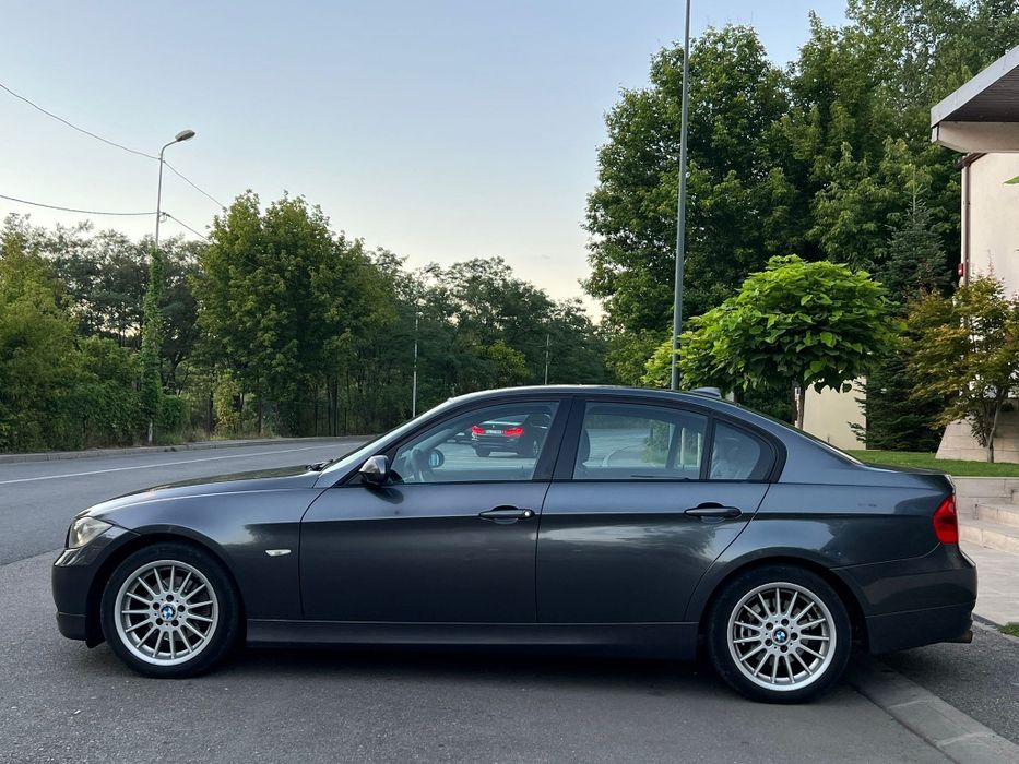 Vand Bmw seria 3 163cp