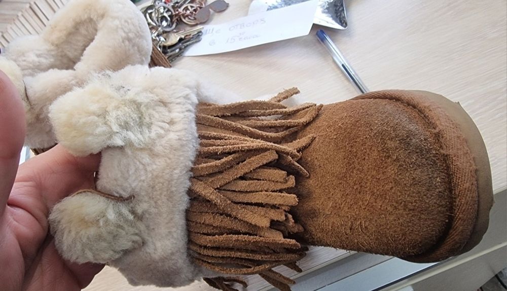 UGG уникални ботушки за малки крачета номер 22