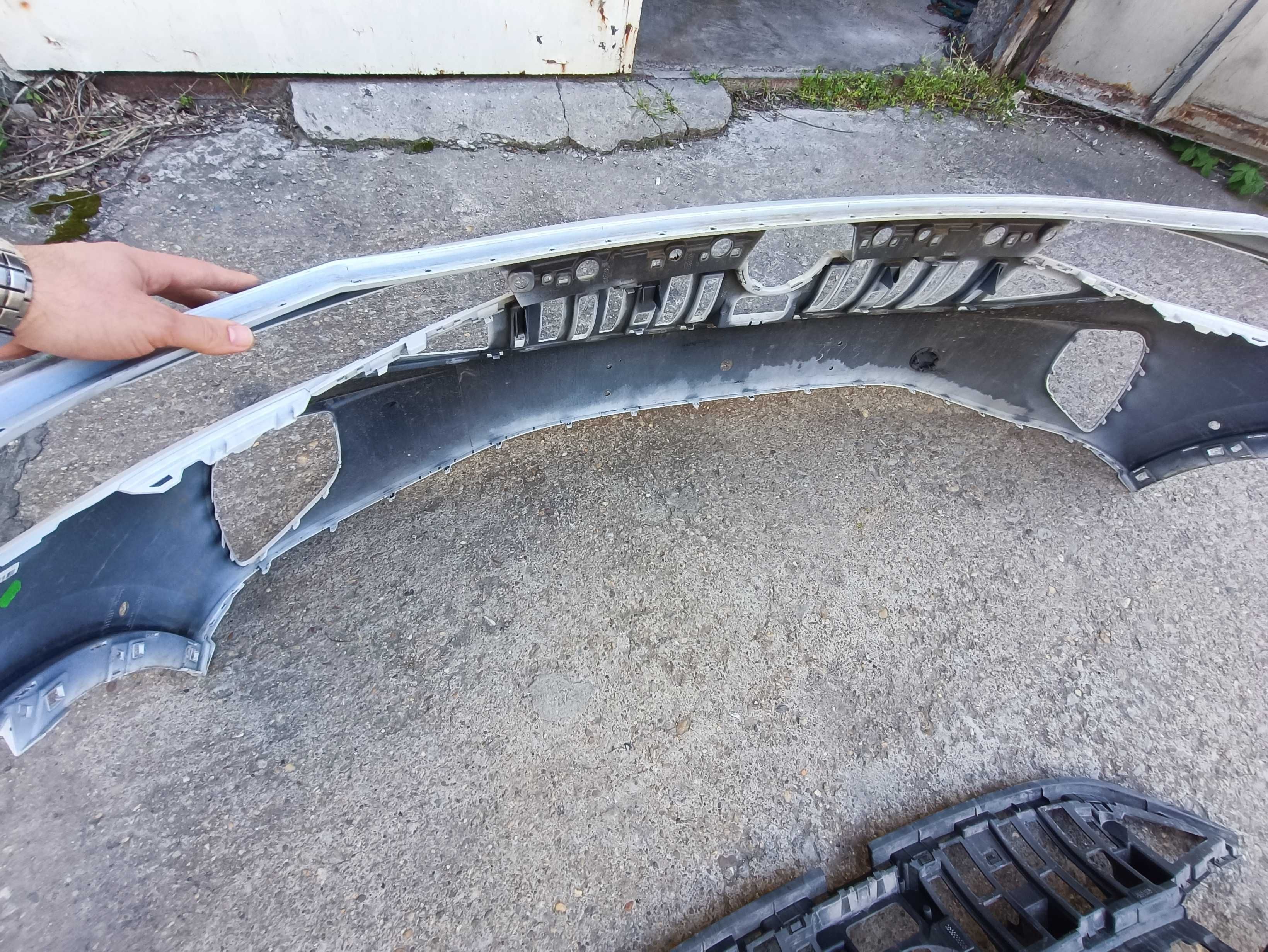 Предна броня VOLKSWAGEN VW ID4   2021-22