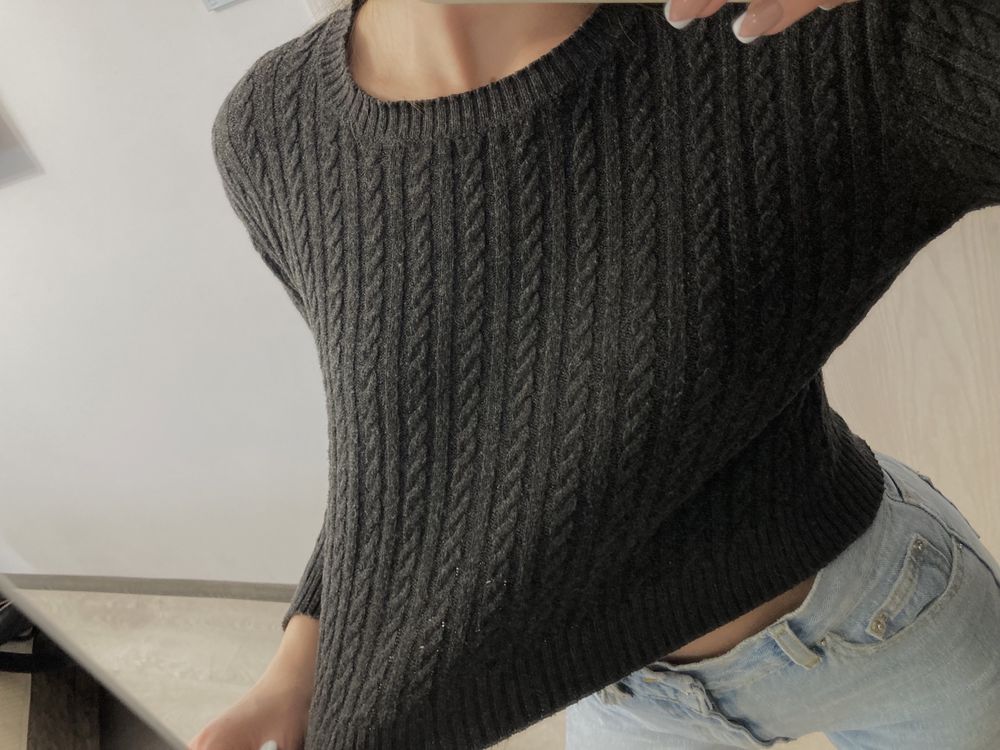 Дамски къс пуловер Pull&Bear