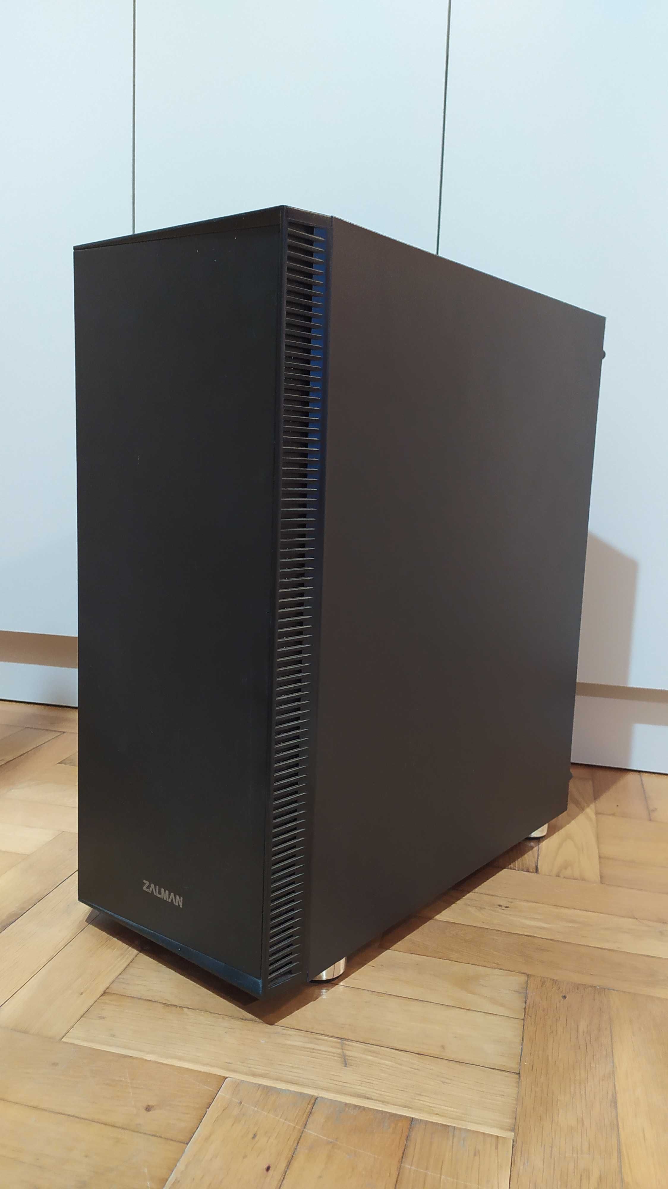 Компютър Intel Core i5-10400F, AMD Radeon RX 6500 XT