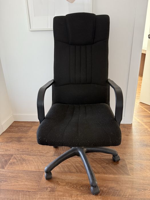 Компьютерное кресло б/у