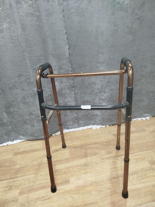 Ходунки новые не использовались