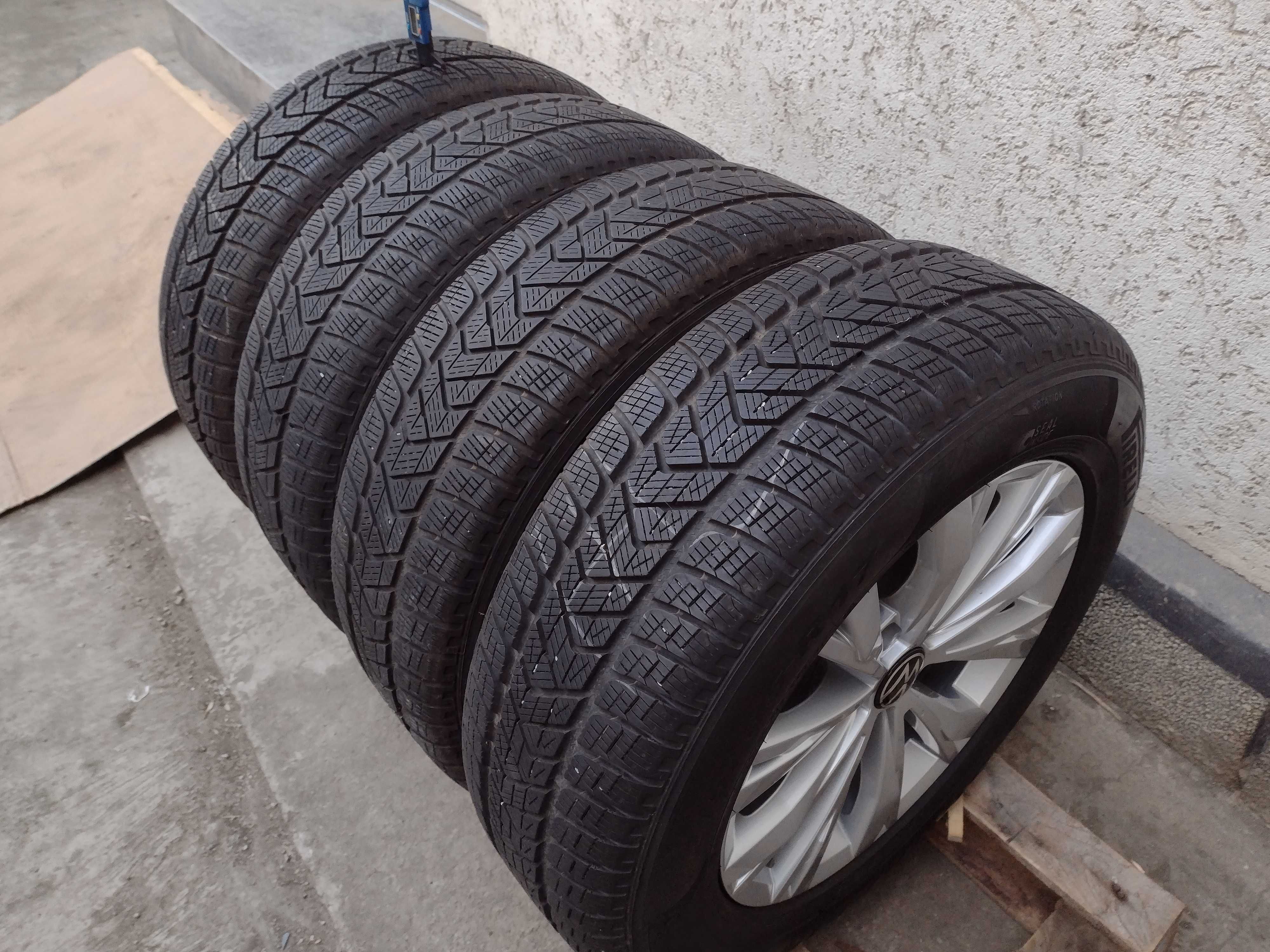 Jante  17 VW Tiguan an 2021 cu Pirelli 215 65 R17 M+S