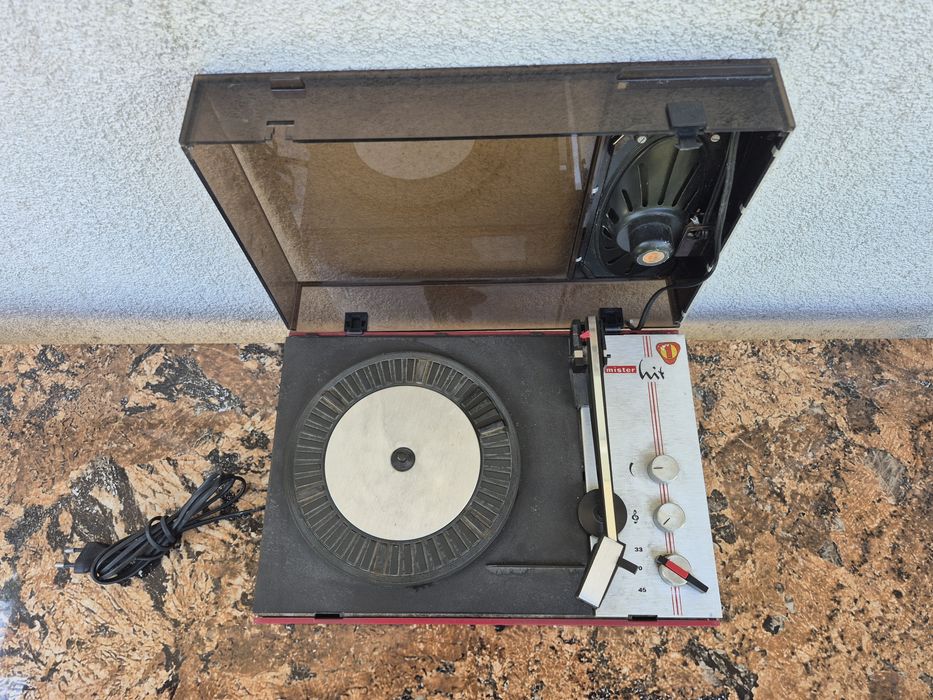 Vând pick-up marca Unitra model master hit colectie made Cehoslovacia