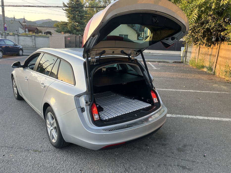 Opel Insignia Sport Tourer 1.6cdti 136 cai