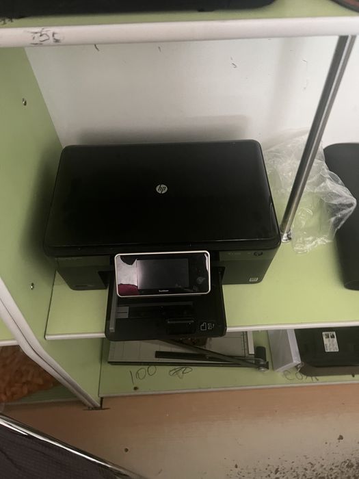 Продается принтер HP Photosmart Premium e-All-in-One
