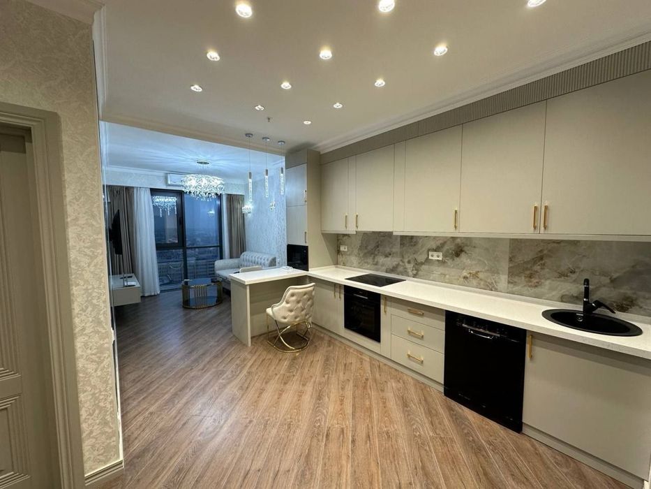 Продам квартиру в центре города