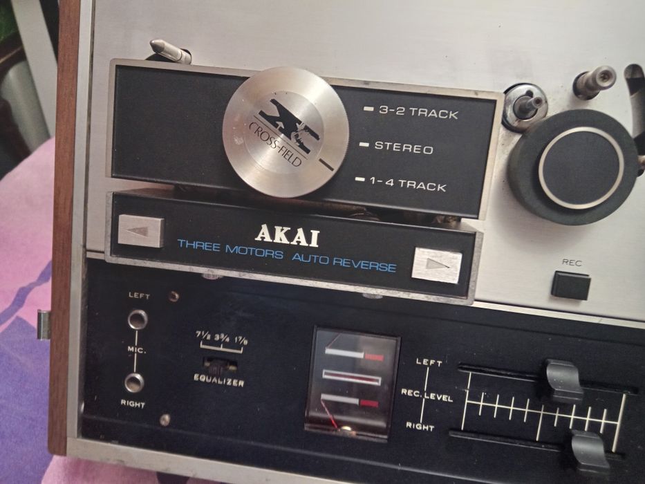 Magnetofon Akai X200D