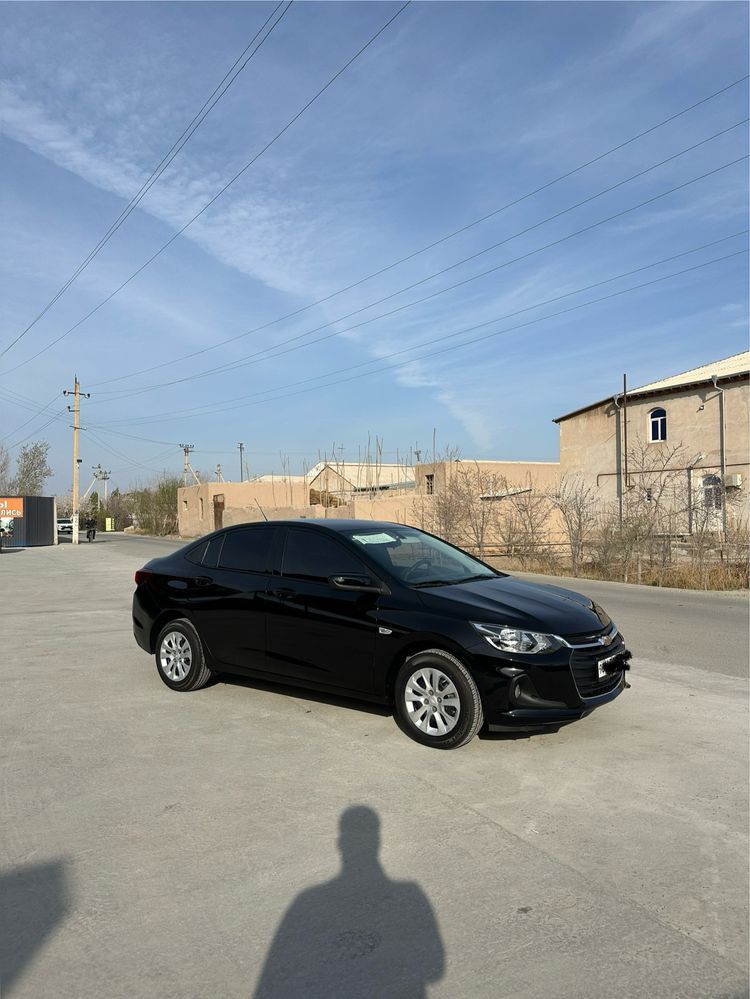 Sotiladi onix 2024