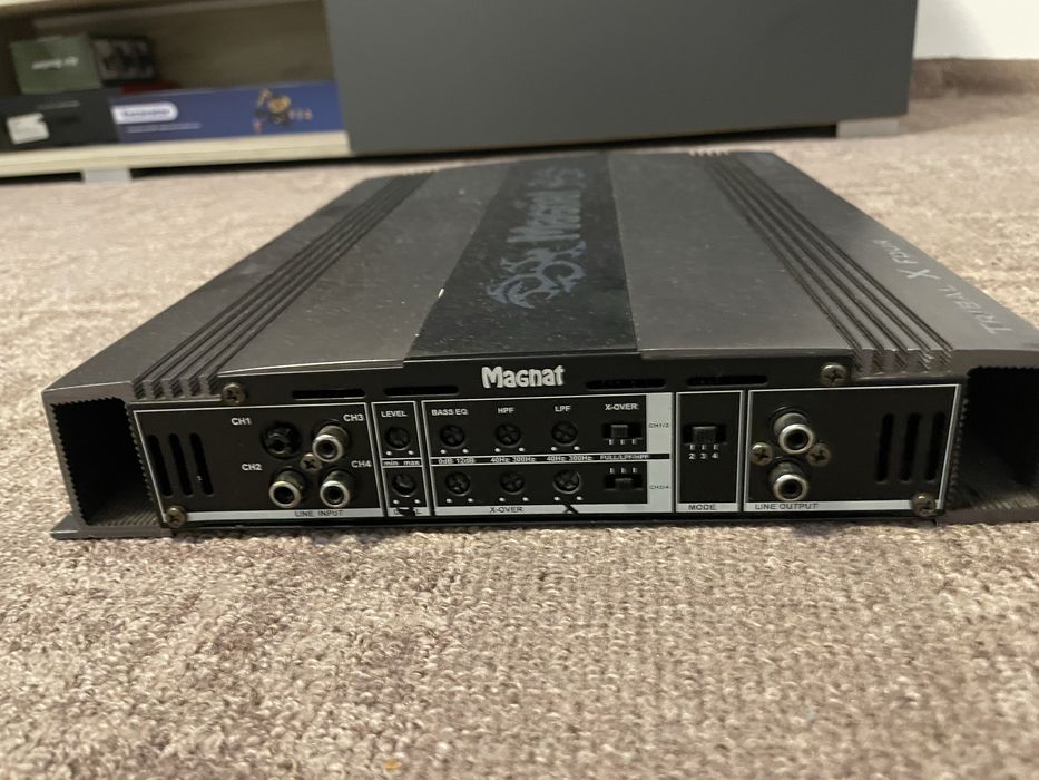 Statie auto Magnat tribal X four