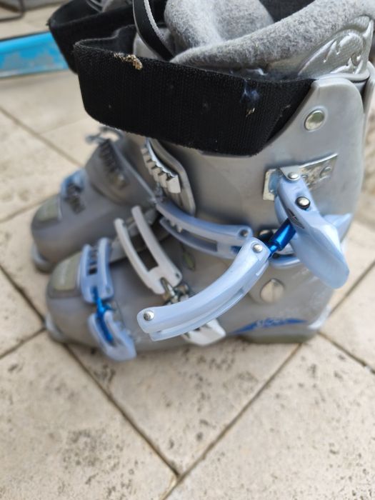 Clapari ski marimea 37 stare foarte bună