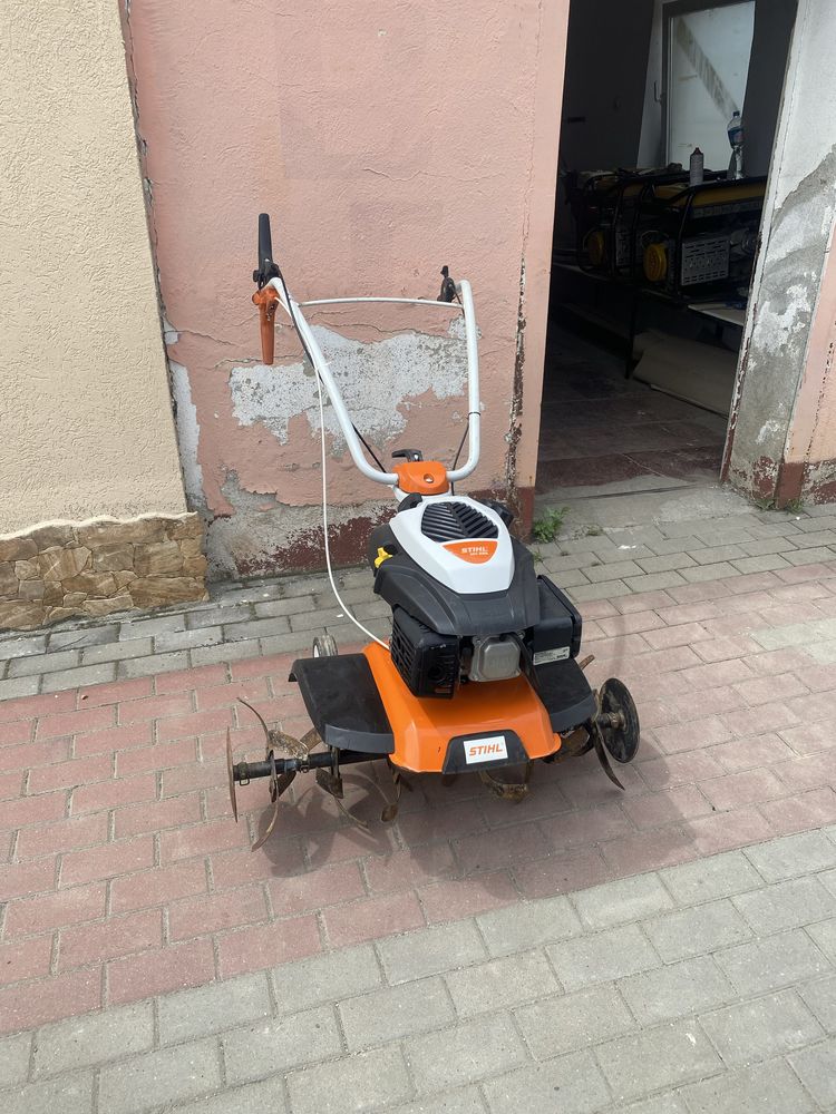 Inchiriez motosapa,motocultor,freza pamant