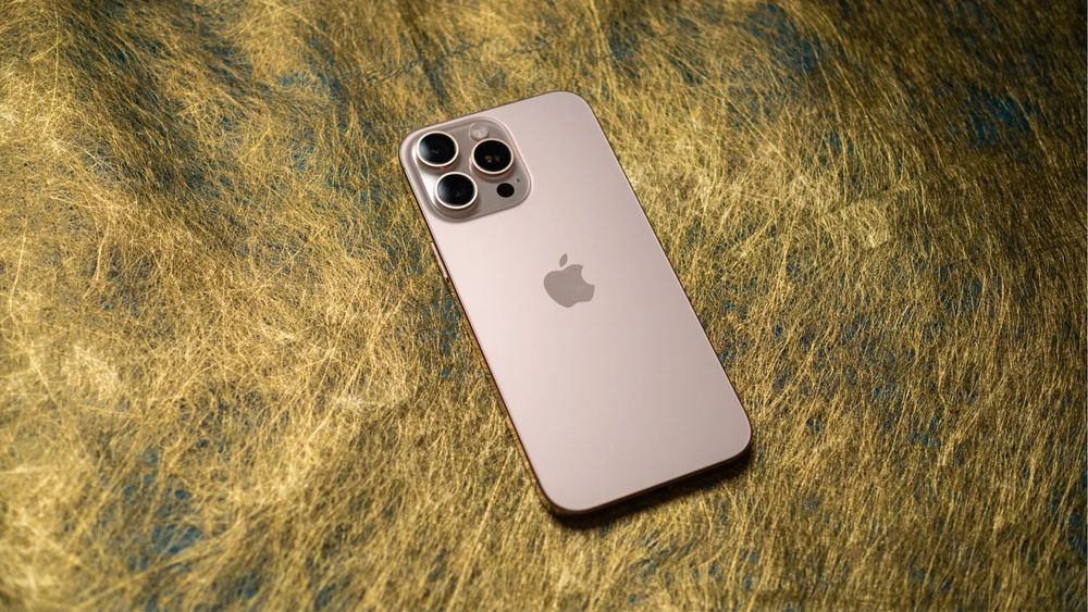 Iphone 16 pro max 256gb Yettel гаранция 24м!