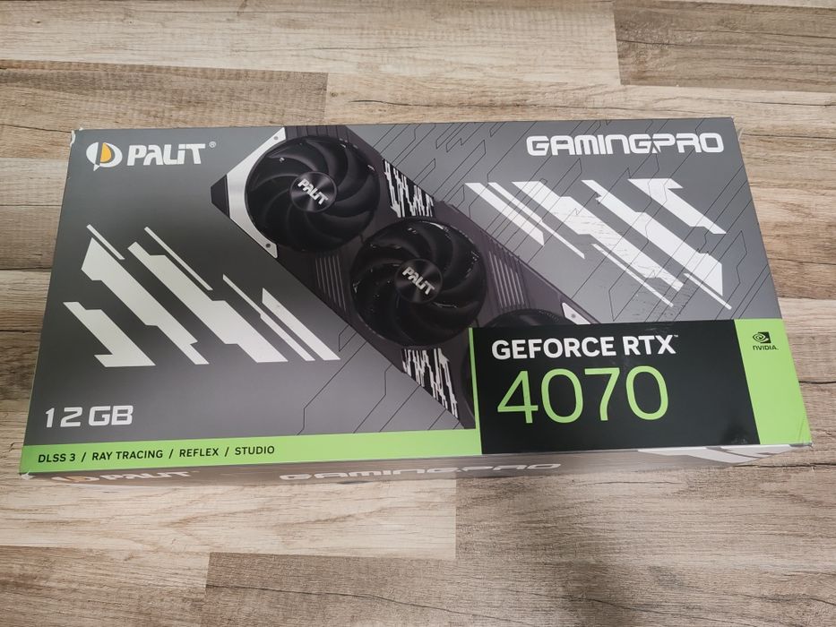 Placa video Palit RTX 4070 GamingPro, 12GB GDDR6X, 192-bit