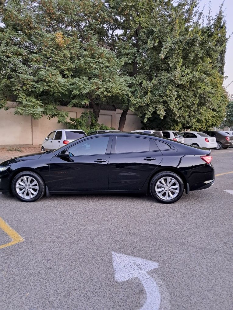 malibu xl sotiladi