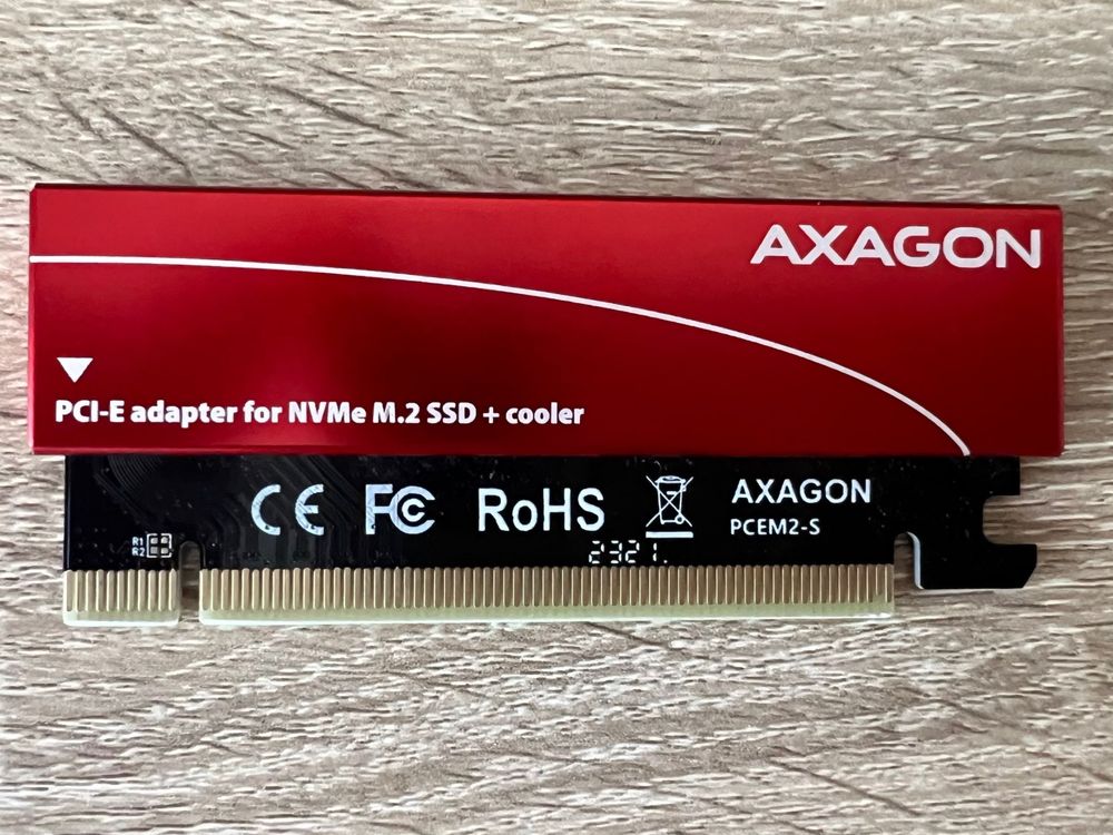 Adaptor PCI-E pentru NVME M.2 SSD