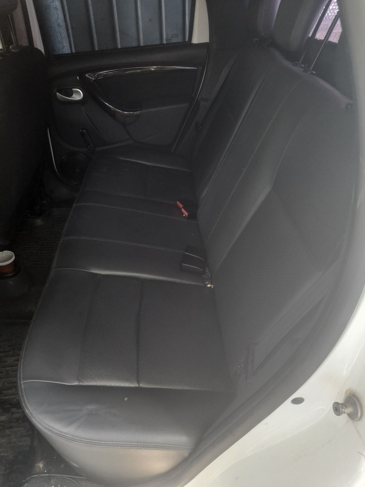 Dacia duster 2012 gpl