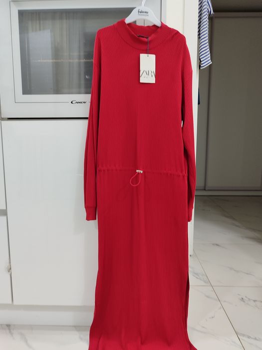 Платье женское фирма бренд ZARA