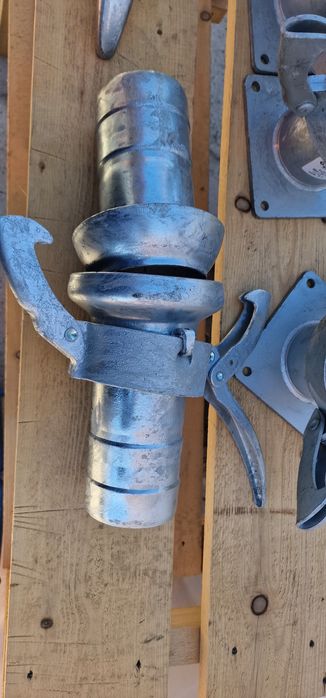 Cupla vidanja Tip sistem de cuplare: Italian - tip D (Ferrari, Baroni,