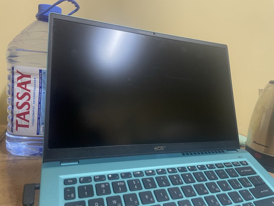 Acer swift 3 8/256 новый ноутбук