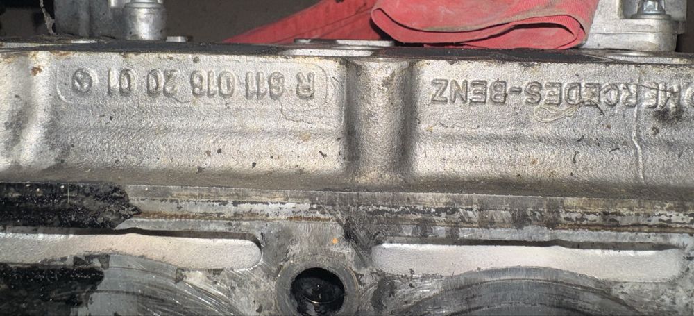 Цилиндрова глава за w203 OM611