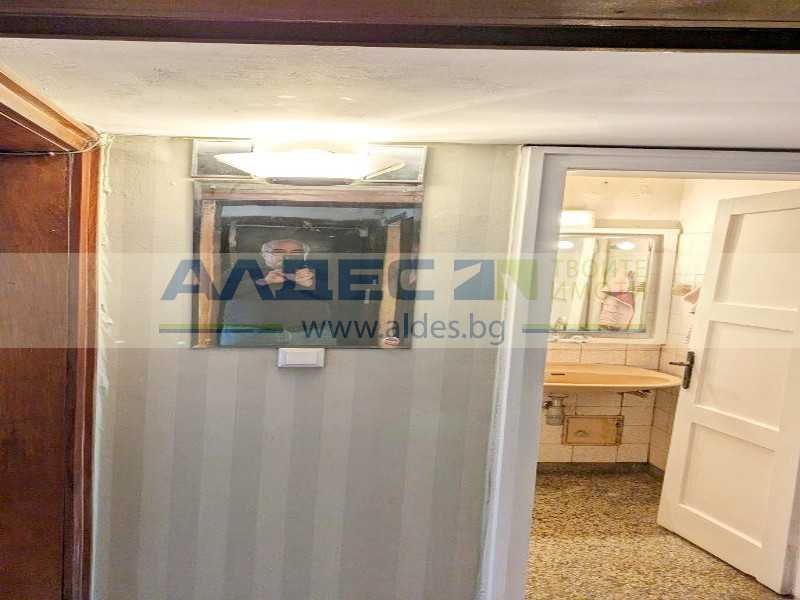Дава се под наем Офис в София, Яворов - 100 кв.м за 600 € - Снимка #4