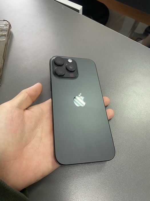 Айфон 16 про мах