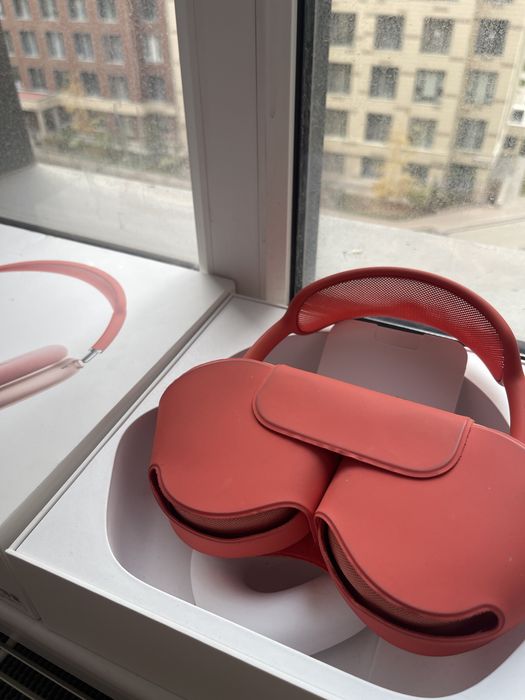 Продам наушники airpods max 1