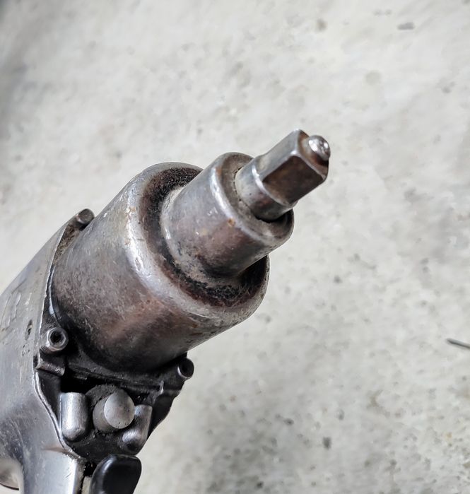 Пневматичен гайковерт 1/2