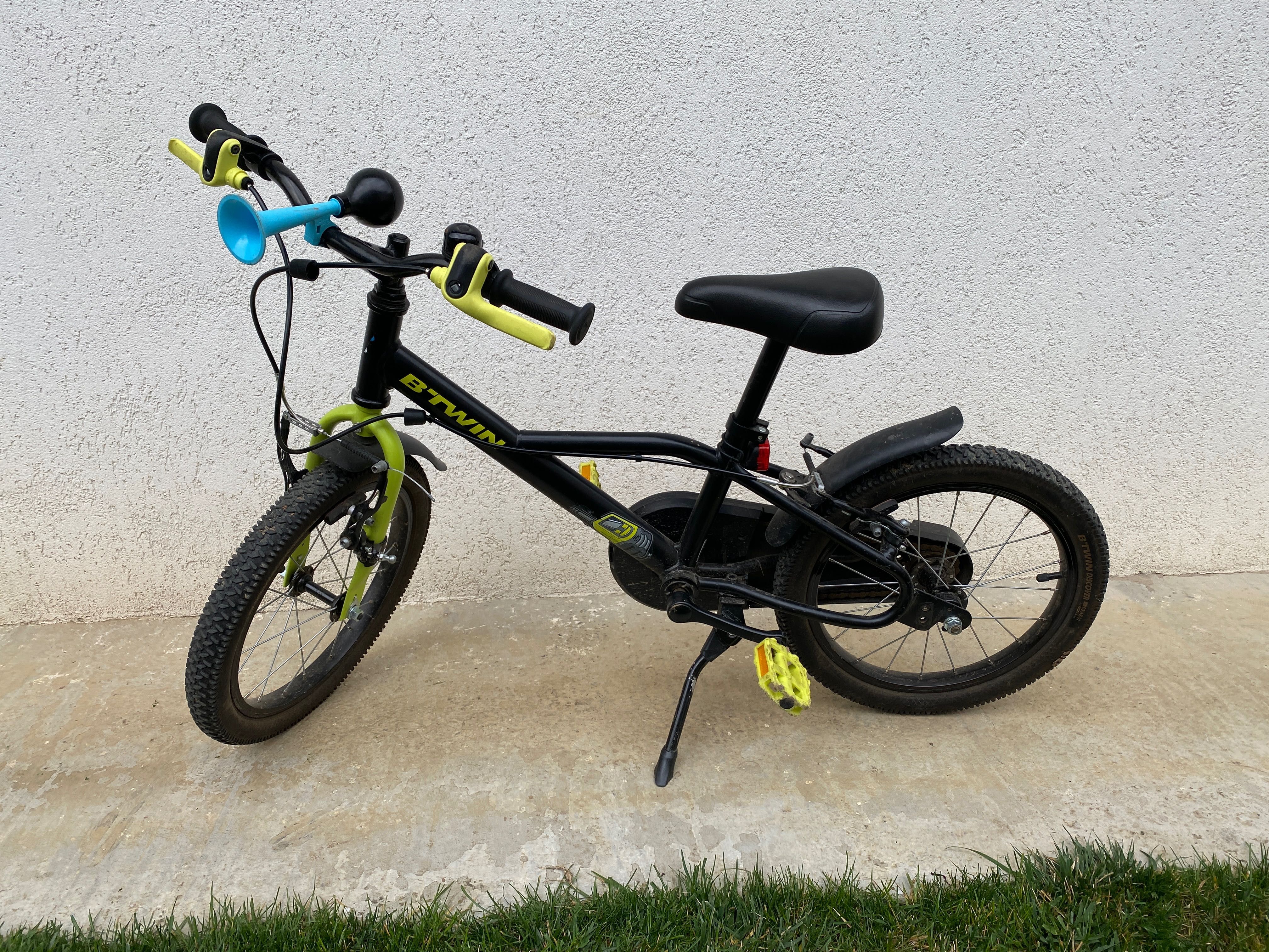 Bicicletă 16" 500 DARK HERO Copii 4-6 ani