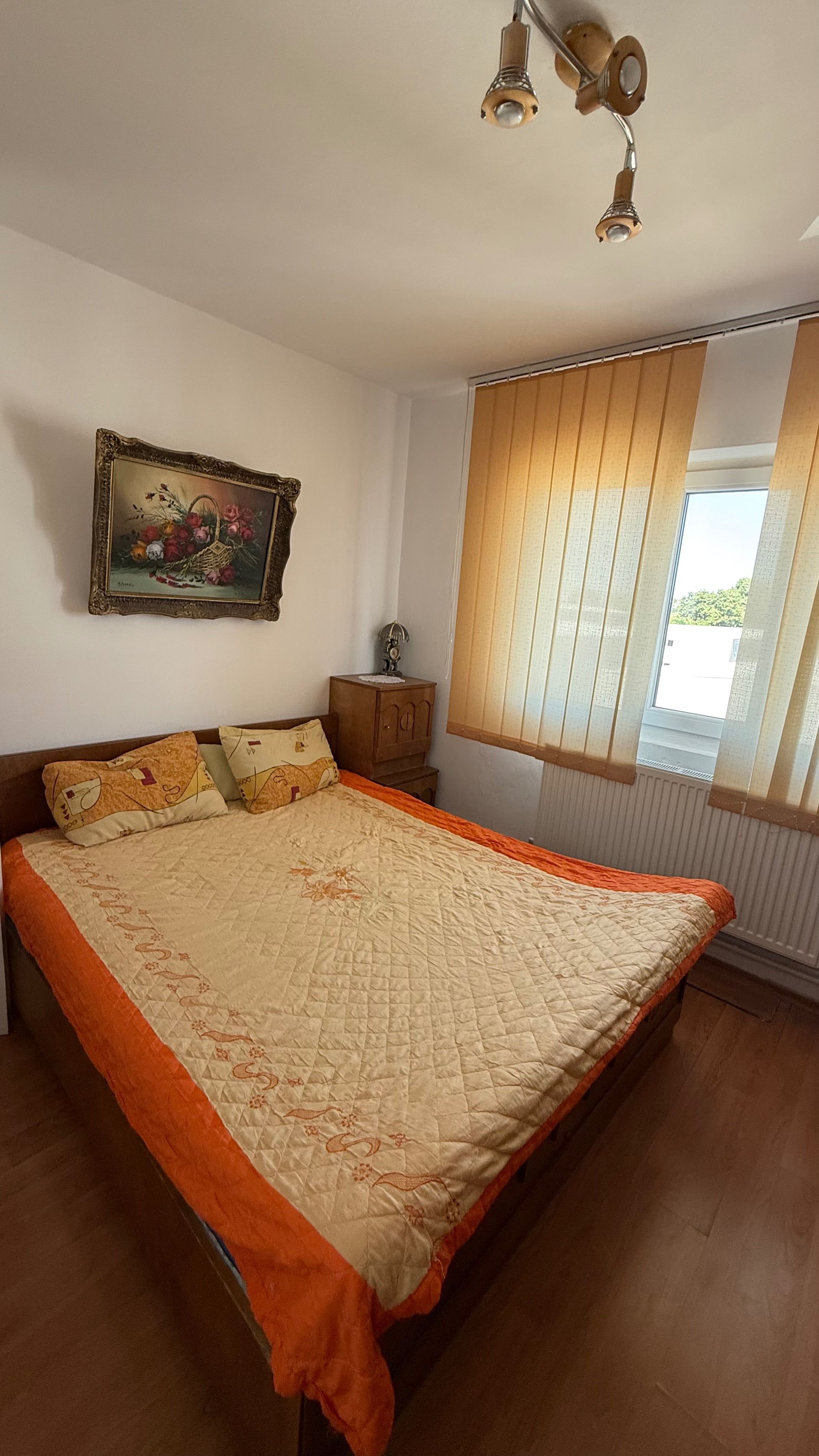 Închiriez Ap 2 cam