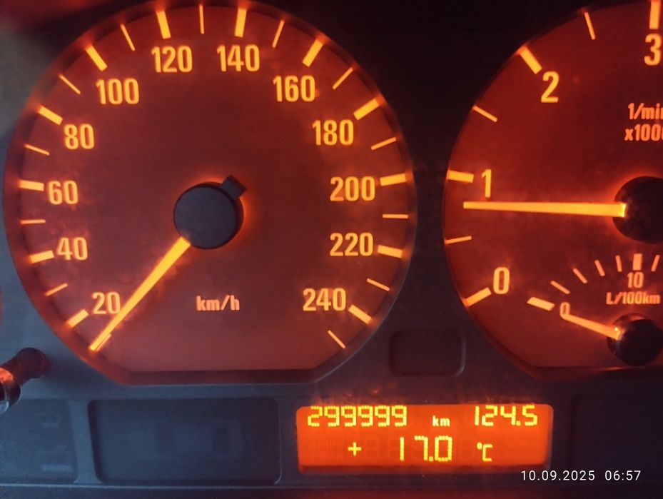 BMW e46 320d , an 2001 , perfectă stare de funcționare. 300000 km real