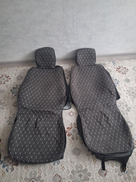 Продам чехлы на машину