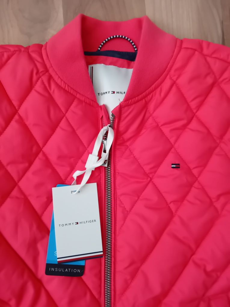 Tommy Hilfiger  128см 8год  яке