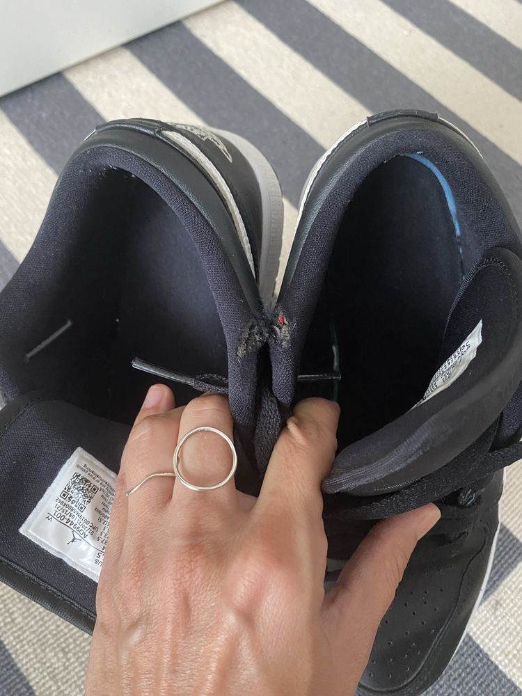 Air Jordan, marimea 37.5