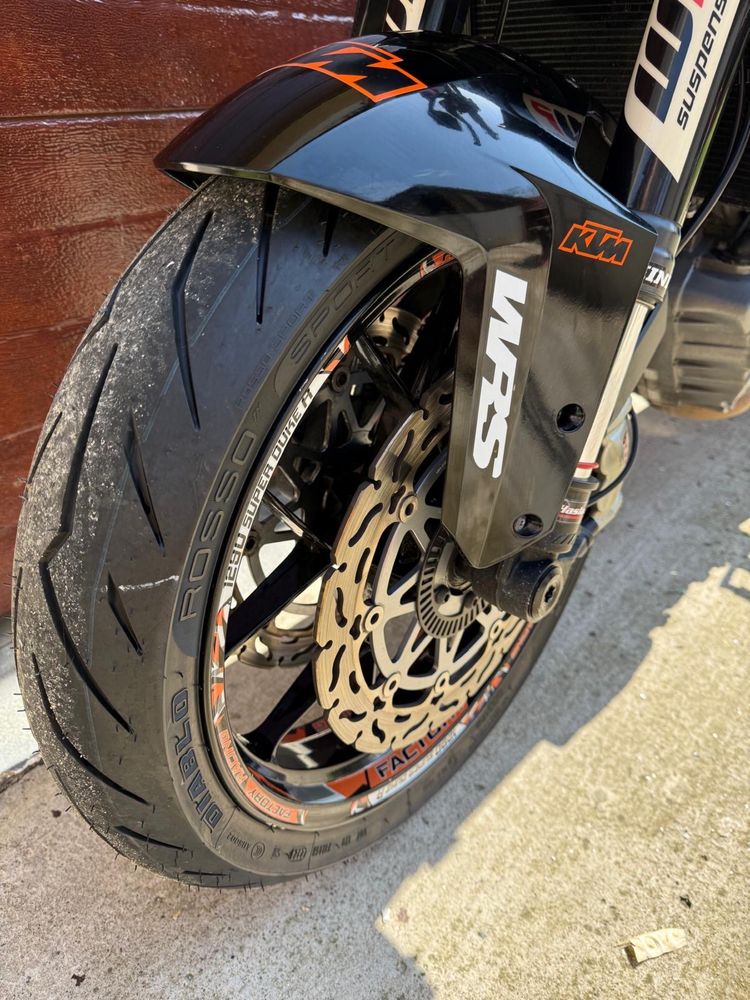 Ktm 1290 SuperDuke R