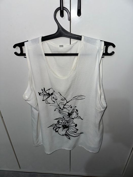 Продам вещи 54-56р