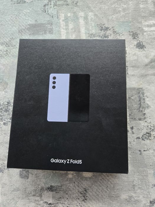 SAMSUNG Galaxy Z Fold 5