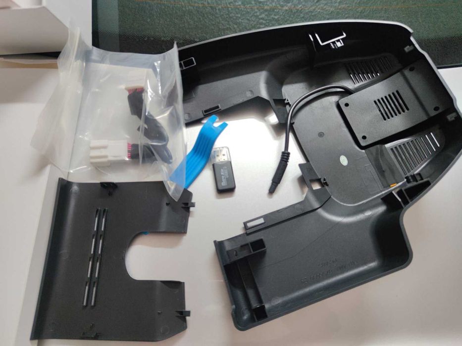 Видеорегистратор Dash cam за Тойота Корола Крос