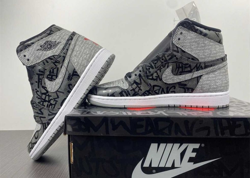 Мъжки маратонки Nike Air Jordan 1 Retro High OG REBELLIONAIRE